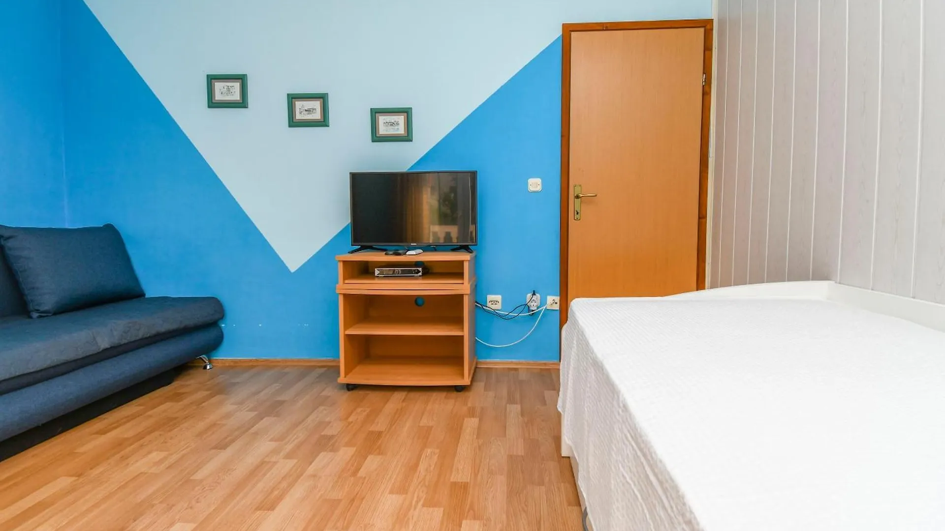Apartments Ivancic Seget Vranjica Croatia